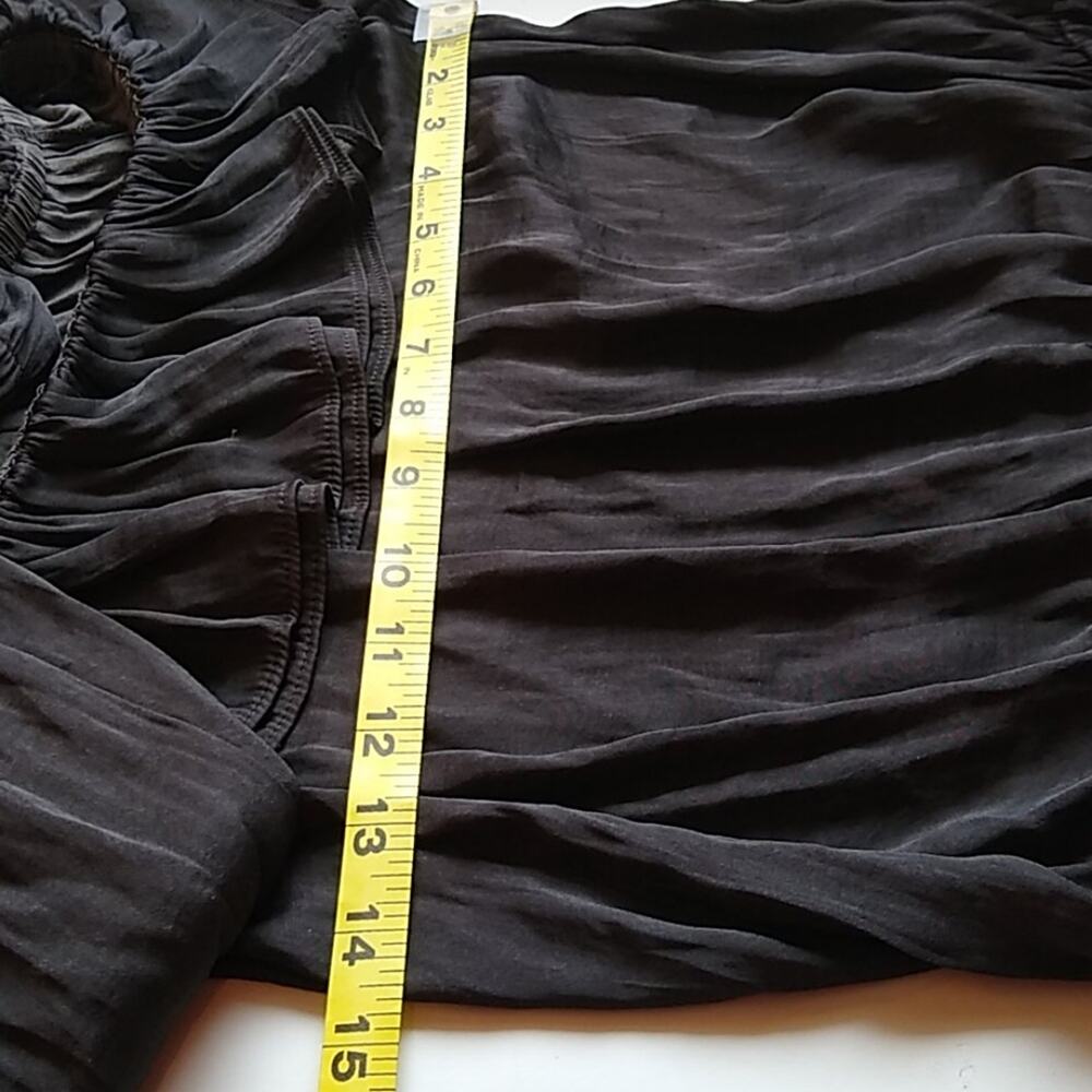 Naked Zebra Women's size Small ruffled blouse . Minimalist - Picture 6 of 8